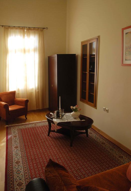 Allotino Pension Nafplio Luaran gambar